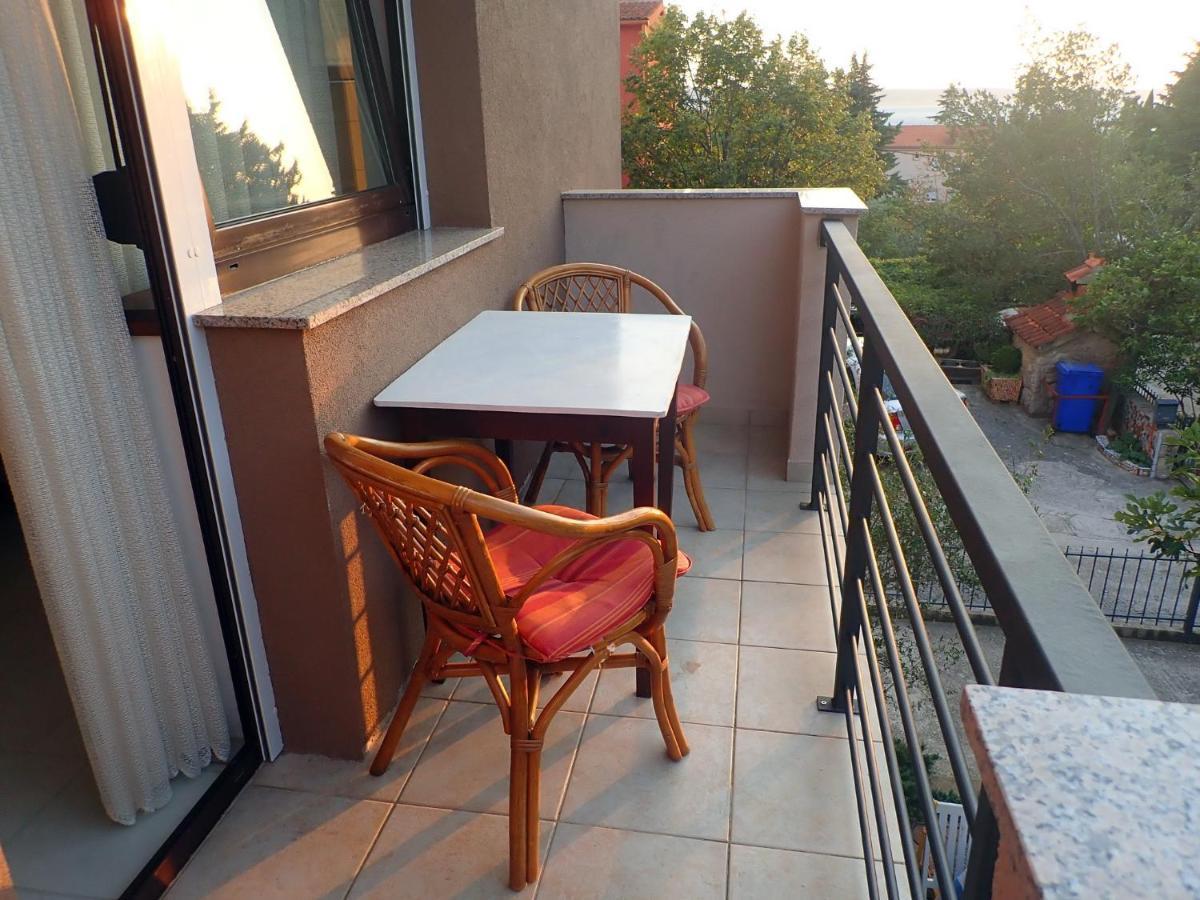 Apartments Troselj ستاريغغاد باكلينتسا المظهر الخارجي الصورة